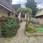 Pensjonat Lestiny 3*