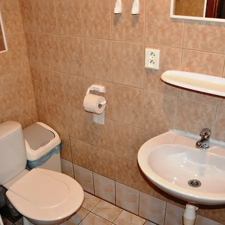 Lestiny Penzión pre hostí Lestiny