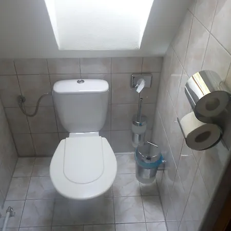 Lestiny Penzión pre hostí Lestiny