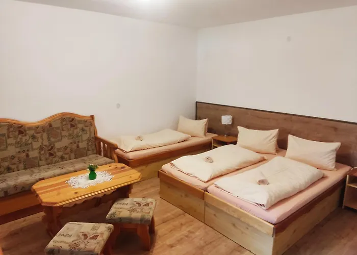 Casa de hóspedes Lestiny 3*